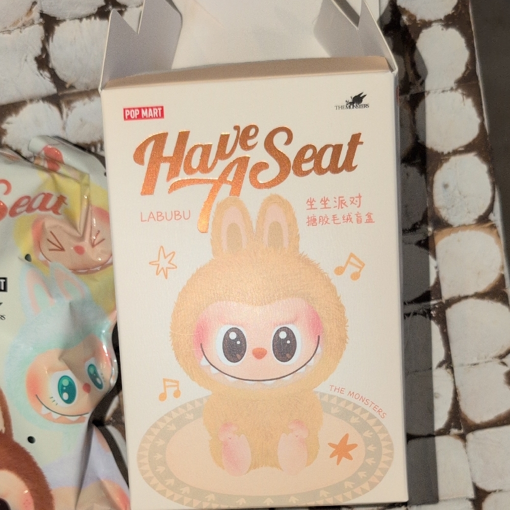 Pop Mart - Have A Seat - Blind Box